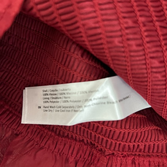 Band of Gypsies Lea Rhubarb Smocked Crop Top Size Large Red NWT - Picture 8 of 12